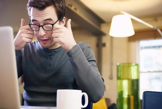 Cách tạo môi trường ánh sáng thân thiện cho mắt khi làm việc